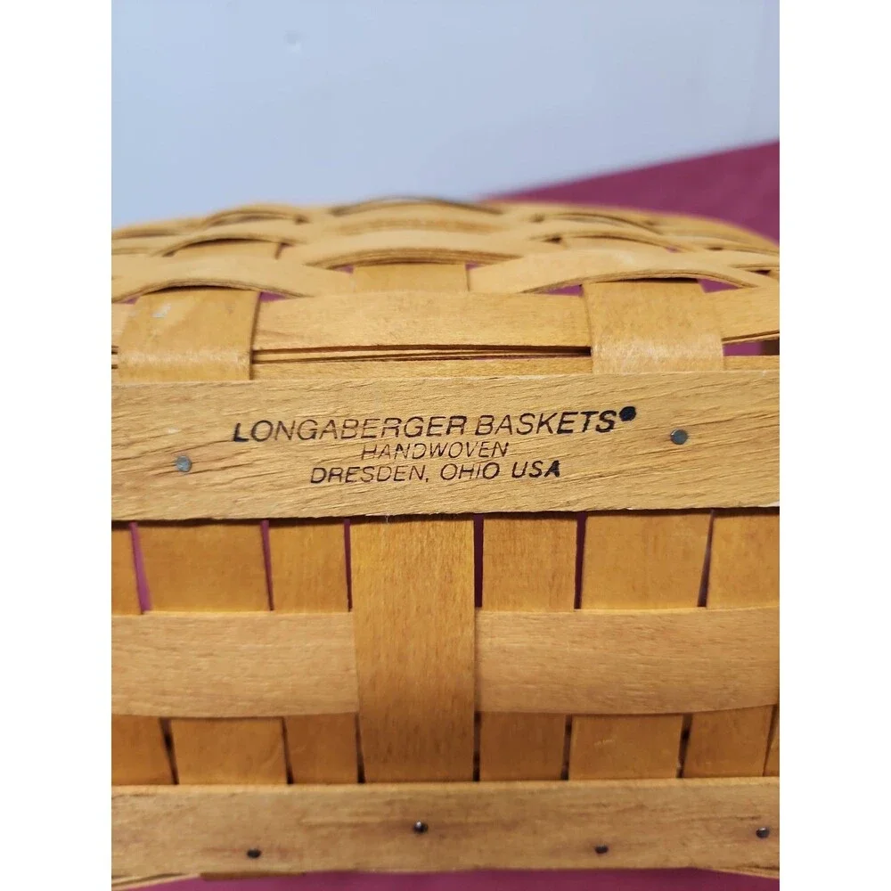 Vintage Longaberger Small Market Basket 11